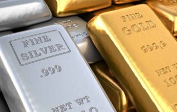 أسعار الذهب والفضة تقفز لأعلى مستوى عالمي في المعاملات الفورية