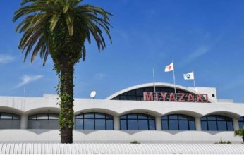 مطار ميازاكي الياباني يعيد فتح أبوابه بعد انفجار قنبلة من الحرب العالمية الثانية