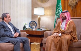 السعودية وإيران تبحثان سبل تعزيز العلاقات الثنائية بين البلدين في مختلف المجالات