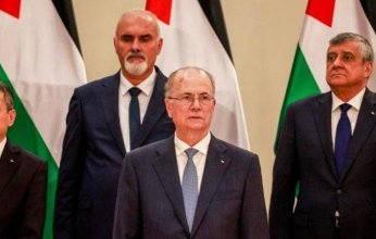 بعد مرور عام على الحرب الإسرائيلية.. الحكومة الفلسطينية تشكل فريقا وطنيا لإعادة إعمار قطاع غزة