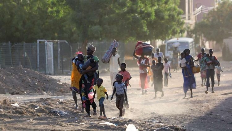 الأمم المتحدة تحذر من تفاقم الأزمة الإنسانية فى السودان وتدعو لوقف القتال الأمم المتحدة تحذر من تفاقم الأزمة الإنسانية فى السودان وتدعو لوقف القتال