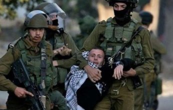 الاحتلال الإسرائيلي يعتقل 25 فلسطينيا من الضفة الغربية بينهم أطفال وأسرى سابقون