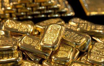 سعر الذهب اليوم.. المعدن الأصفر يلتقط الأنفاس بعد ارتفاعات قياسية وسط جني أرباح