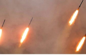 حزب الله اللبناني يقصف وسط إسرائيل بوابل من الصواريخ