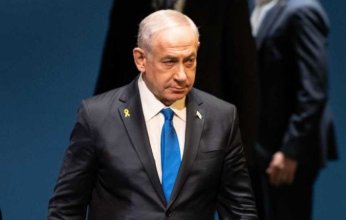 تفاصيل جديدة في فضيحة تسريبات مكتب نتنياهو.. من قام بابتزاز الضباط لعرقلة صفقة الأسرى؟