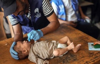 الصحة العالمية تعلن تطعيم 105 آلاف طفل ضد شلل الأطفال بشمال قطاع غزة