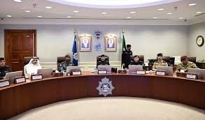 وكيل وزارة الداخلية يترأس اجتماعًا أمنيًا للاطلاع على استعدادات مؤتمر القمة للمجلس الأعلى لمجلس التعاون الخليجي الـ45 وكيل وزارة الداخلية يترأس اجتماعًا أمنيًا للاطلاع على استعدادات مؤتمر القمة للمجلس الأعلى لمجلس التعاون الخليجي الـ45