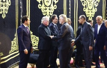 عزاء مصطفى فهمي ينهي خلافاً استمر 18 عاماً بين حسين فهمي ومحمود قابيل