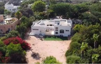 فيديو.. مفاجأة مثيرة في هوية مهاجمي منزل نتنياهو بالقنابل المضيئة