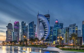 الأرصاد الجوية القطرية تحذر من رؤية أفقية متدنية على بعض مناطق الساحل آخر الليل