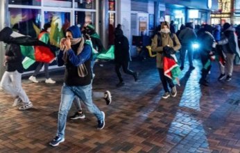 اعتقال 62 شخصًا في أحداث شغب مباراة مكابي تل أبيب وأياكس أمستردام