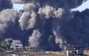 جيش الاحتلال الإسرائيلي يدمر حيًا بالكامل في بلدة ميس الجبل بجنوب لبنان