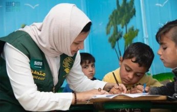 «سلمان للإغاثة» يقدم 965 مشروعًا لتحسين ظروف الأطفال وأسرهم في الدول الأكثر احتياجًا حول العالم