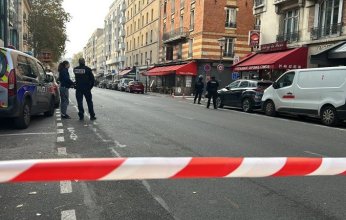 فرنسا.. احتجاز رهائن في مطعم قرب باريس.. والشرطة تطوق الموقع