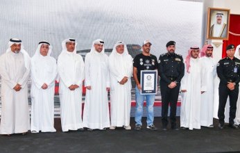 موسوعة جينيس تكرم البطل الكويتي العالمي للدراجات المائية محمد بوربيع لدخوله الموسوعة للمرة الرابعة