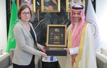 السعودية.. «العويسي» يستقبل رئيس اللجنة الدولية للصليب الأحمر الذي يزور المملكة حاليًا