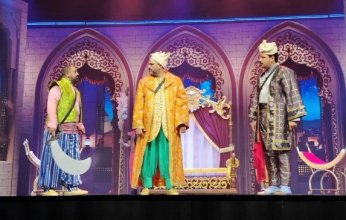 مسرحية "الف تيتة وتيتة" ترفع شعار Sold out حتى اخر يوم عرض في موسم الرياض(صور)