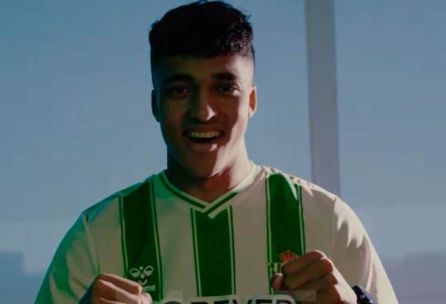 إصابة اللاعب عمر سيد معوض بقطع في الرباط الصليبي.. ما التفاصيل؟ إصابة اللاعب عمر سيد معوض بقطع في الرباط الصليبي.. ما التفاصيل؟