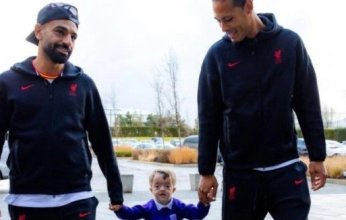 ثنائي ليفربول يحققان حلم طفل مشجع لـ "الريدز"