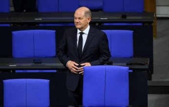 إيلون ماسك يهاجم المستشار الألماني شولتس ويصفه بـ"الأحمق".. كيف ردت حكومة برلين على الإهانة؟