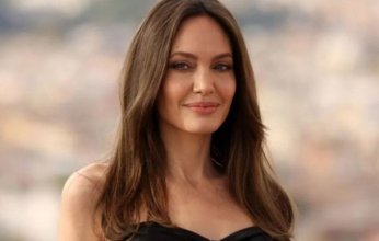 فيلم سينمائي جديد يمنح أنجلينا جولي تجربة في عالم الموضة