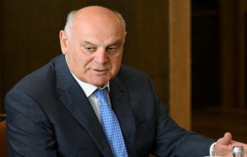 رئيس أبخازيا يعد بالاستقالة بعد انسحاب المحتجين من البرلمان.. ماذا يحدث؟