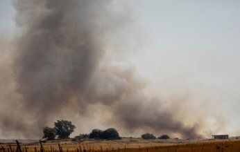 هجوم إسرائيلي يستهدف منطقة صناعية في سوريا.. ماذا يحدث؟
