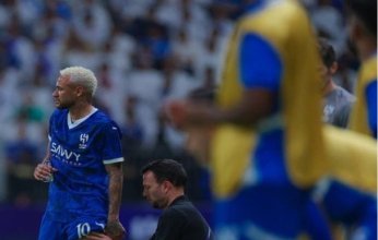 غضب جماهيري كبير من تصرف نيمار مع إداري الهلال السعودي