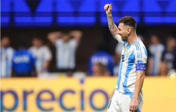 حظر دخول تي شيرت ميسي خلال مباراة الأرجنتين وباراجواي