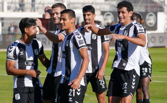 بث مباشر.. مشاهدة مباراة الصفاقسي و شباب قسنطينة في دوري كأس الكونفدرالية بث مباشر.. مشاهدة مباراة الصفاقسي و شباب قسنطينة في دوري كأس الكونفدرالية