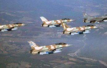 طيران الاحتلال يقصف مركزي قيادة إضافيين لحزب الله ببيروت