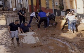 إسبانيا تتوقع وفاة 500 شخص ومئات المفقودين جراء الفيضانات