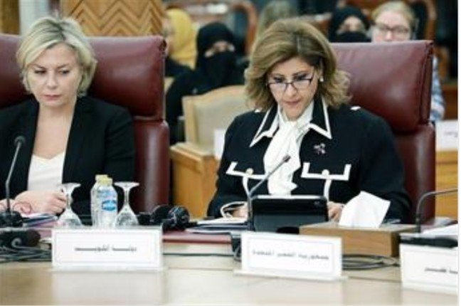 السفيرة الشيخة جواهر الصباح تدعوا المجتمع الدولي لدعم صمود المرأة في مناطق الاقتتال والنزاعات السفيرة الشيخة جواهر الصباح تدعوا المجتمع الدولي لدعم صمود المرأة في مناطق الاقتتال والنزاعات