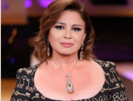 تكريم الهام شاهين بالدورة الرابعة لمهرجان القاهرة للسينما الفرنكوفونية تكريم الهام شاهين بالدورة الرابعة لمهرجان القاهرة للسينما الفرنكوفونية