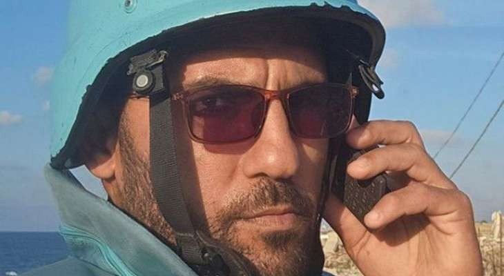 استشهاد مصور قناة الجزيرة أحمد اللوح في قصف إسرائيلي على مخيم النصيرات استشهاد مصور قناة الجزيرة أحمد اللوح في قصف إسرائيلي على مخيم النصيرات