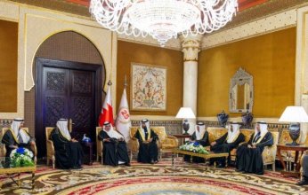 ولي العهد البحريني يستقبل وزير الخارجية الكويتي لبحث مستجدات القضايا الإقليمية