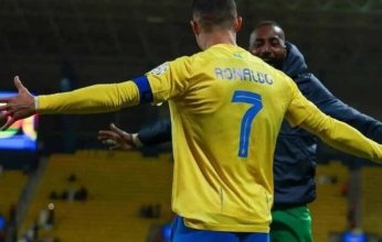 تفاصيل مثيرة حول اهتمام رونالدو بالإسلام والصلاة.. حارس النصر السابق يكشف كواليس من حياة الدون