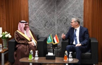 وزير البترول المصري يبحث مع وزير الصناعة السعودي تعزيز التعاون في قطاع التعدين