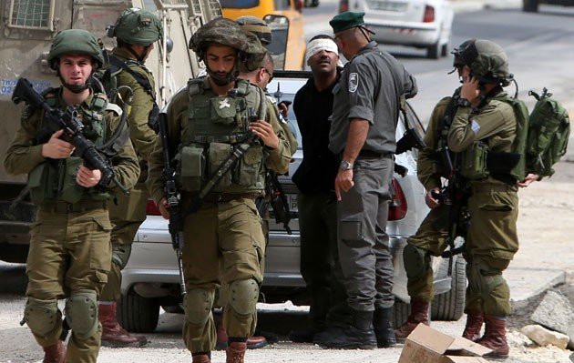جيش الاحتلال الاسرائيلى يعتقل 14 فلسطينيا بالضفة الغربية جيش الاحتلال الاسرائيلى يعتقل 14 فلسطينيا بالضفة الغربية