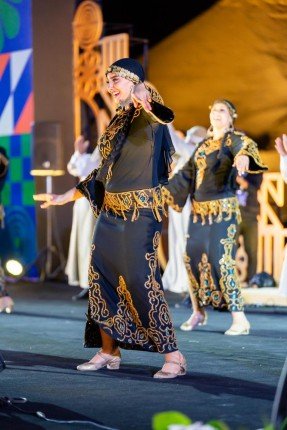khaligyoun27418