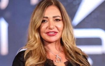 ليلى علوي تتقدم بالشكر للمستشار تركي آل الشيخ على دعمه للفن