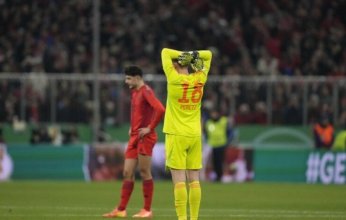 فيفا يدرس مقترح جديد يمنع حراس المرمى من "تضييع الوقت"