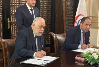 نقابة المهن التمثيلية بمصر توقع بروتوكول تعاون مع وزارة الصحة لخدمة أعضائها