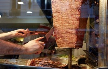 «الشاورما» تشعل أزمة بين تركيا وألمانيا.. وقرار أوروبي مرتقب لحسم الخلاف.. ما القصة؟