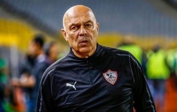 لم يوقع العقود رسميًا.. جروس يتواجد بمران الزمالك استعدادًا لـ سيراميكا