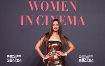 النجمة المصرية زينة تعلق على حضورها مهرجان البحر الأحمر السينمائي.. ماذا قالت؟