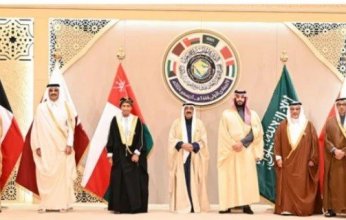 أمير الكويت يقيم مأدبة غداء على شرف قادة دول مجلس التعاون في القمة الخليجية الـ45