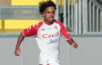 نجم جزائري جديد على رادار نابولي الإيطالي.. من يكون؟