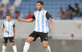 أول تعليق من حمدي فتحي بعد عودته لصفوف الأهلي