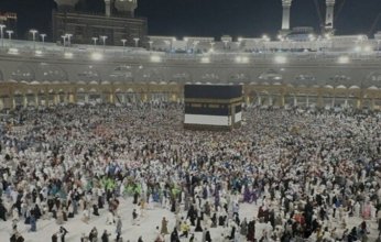 هل يحرم الدولار المصريين من الحج هذا العام.. مسئول سياحي يجيب